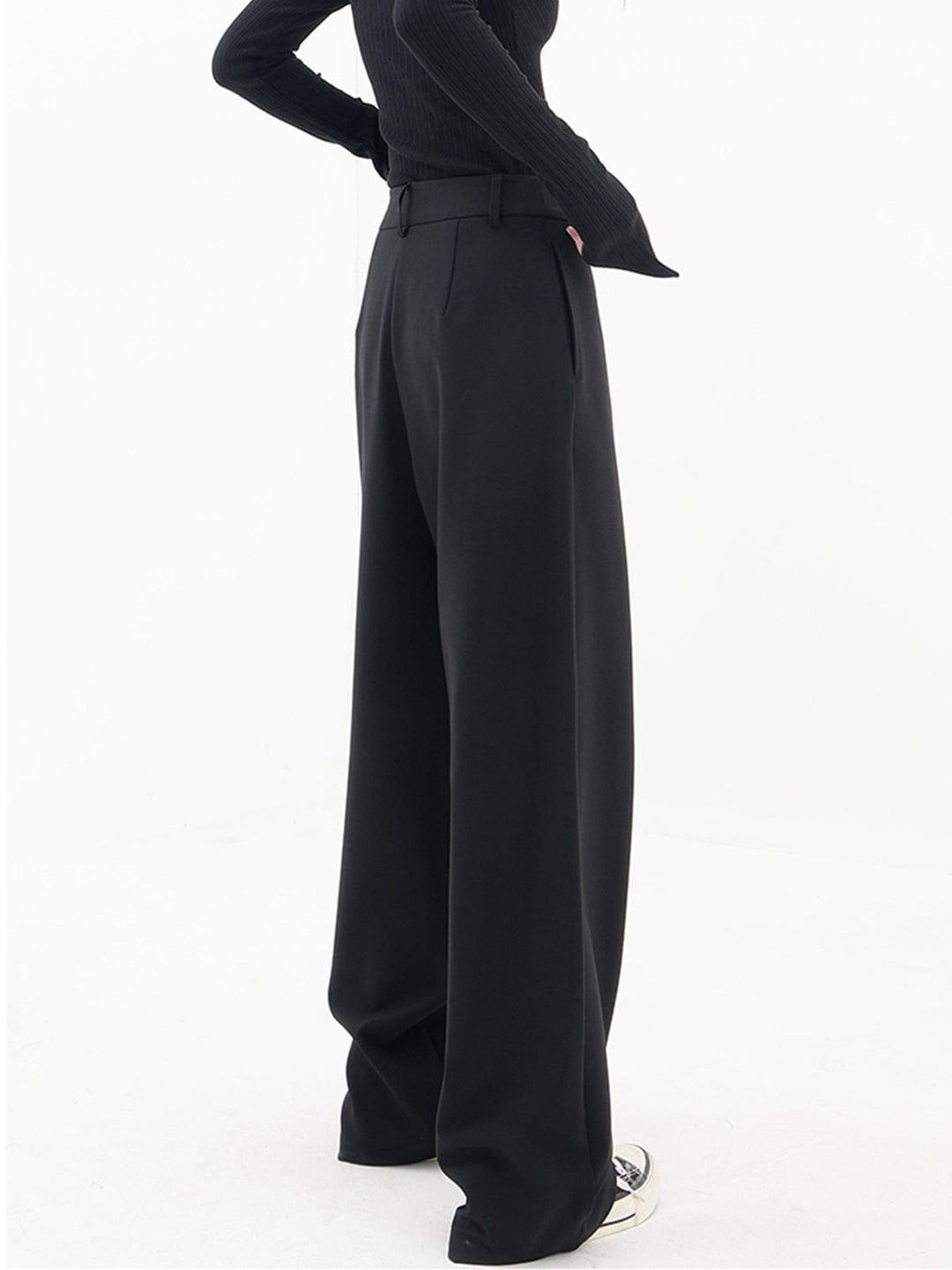 Lunaria Women Trouser Vesper Linen Baggy Trousers